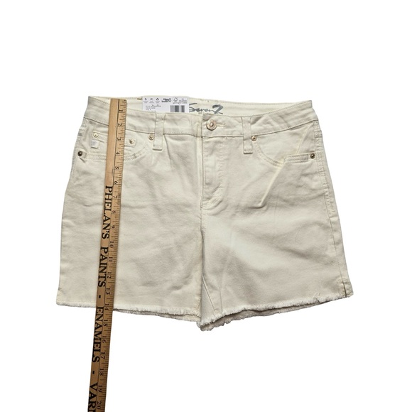 Seven7 Weekend Denim Shorts Bone Color Women’s Size 8 - Picture 9 of 10